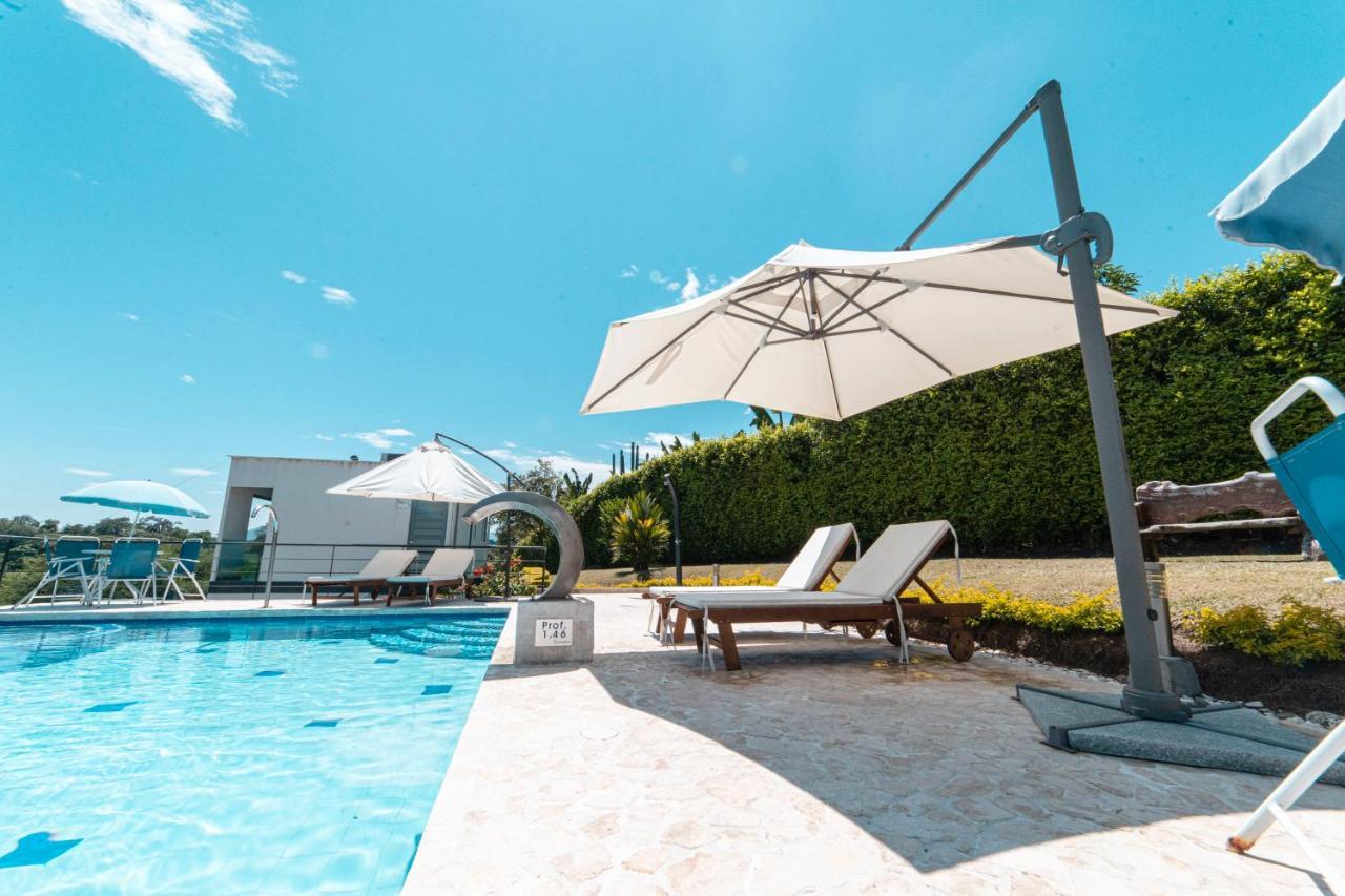 Hotel Syvanna Wellness And Spa Серритос Экстерьер фото